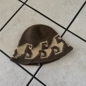 Stussy knitted bucket hat